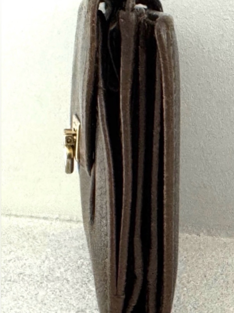 SALVATORE FERRAGAMO Vintage Brown Leather Wallet - Picture 5 of 9